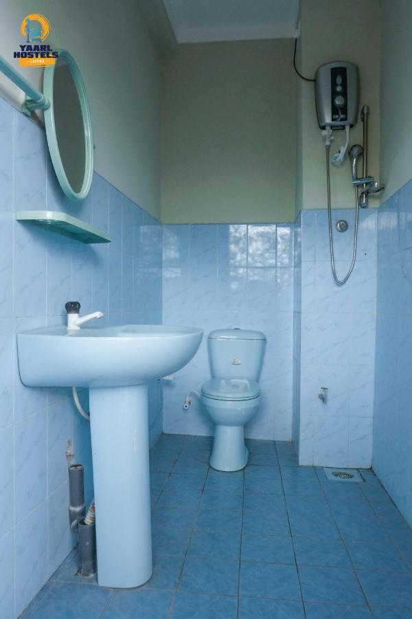 Yaarl Hostels Jaffna Esterno foto