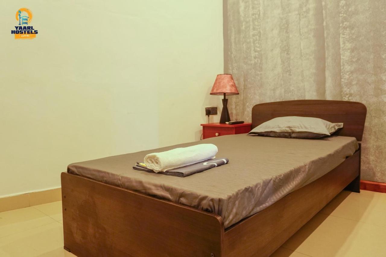 Yaarl Hostels Jaffna Esterno foto