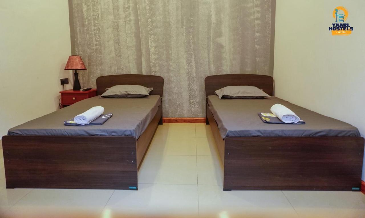 Yaarl Hostels Jaffna Esterno foto